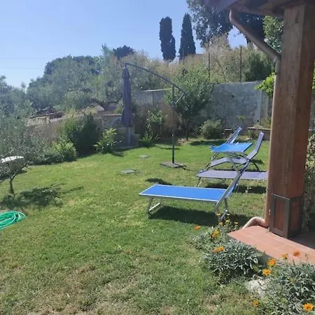 Il Giardino Fiorito Дом отдыха
