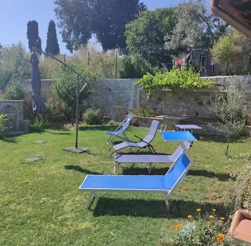 Il Giardino Fiorito Holiday home *