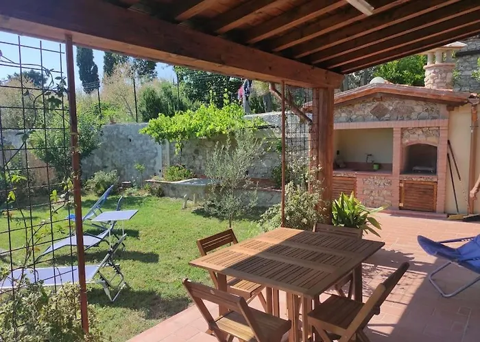 Il Giardino Fiorito * Santa Luce