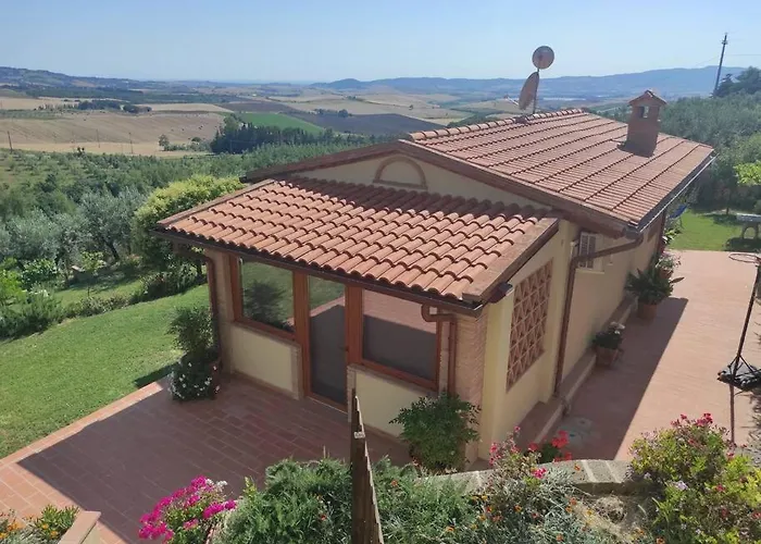 Holiday home Il Giardino Fiorito Santa Luce